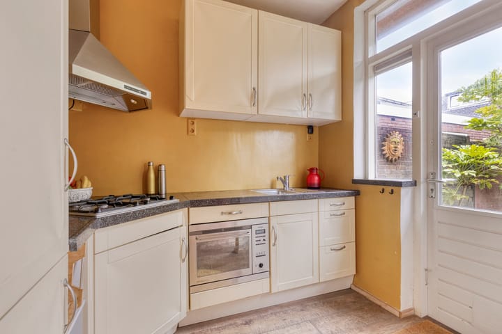 Hoekwoning te koop: Bernard de Waalstraat 30, Utrecht