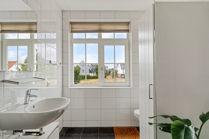 Tussenwoning te koop: Waterstadboulevard 130, Harderwijk