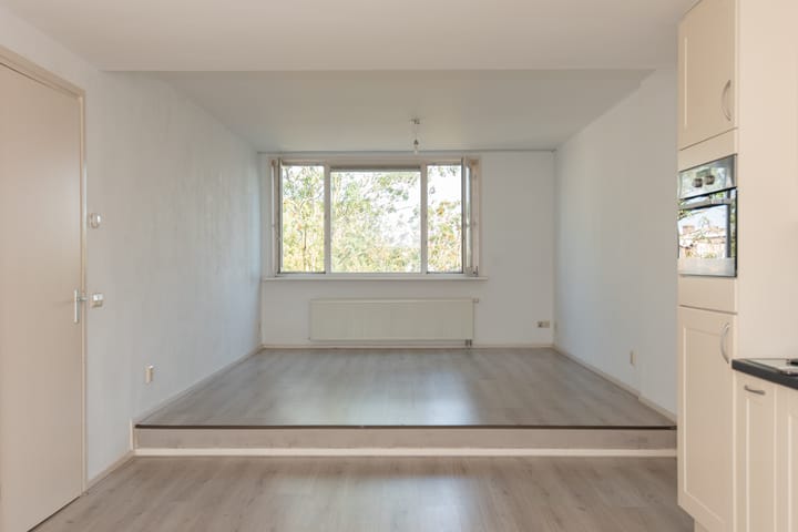 Appartement te huur: Karel Doormanstraat 144-4, Amsterdam