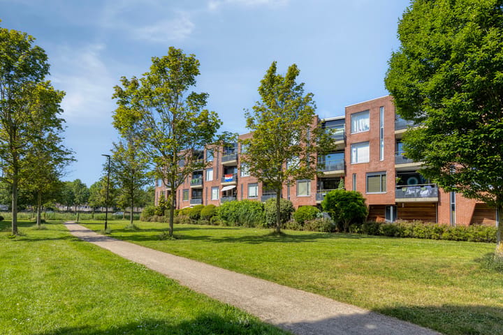 Appartement te koop: Tjaarlingermeer 102, Heerhugowaard