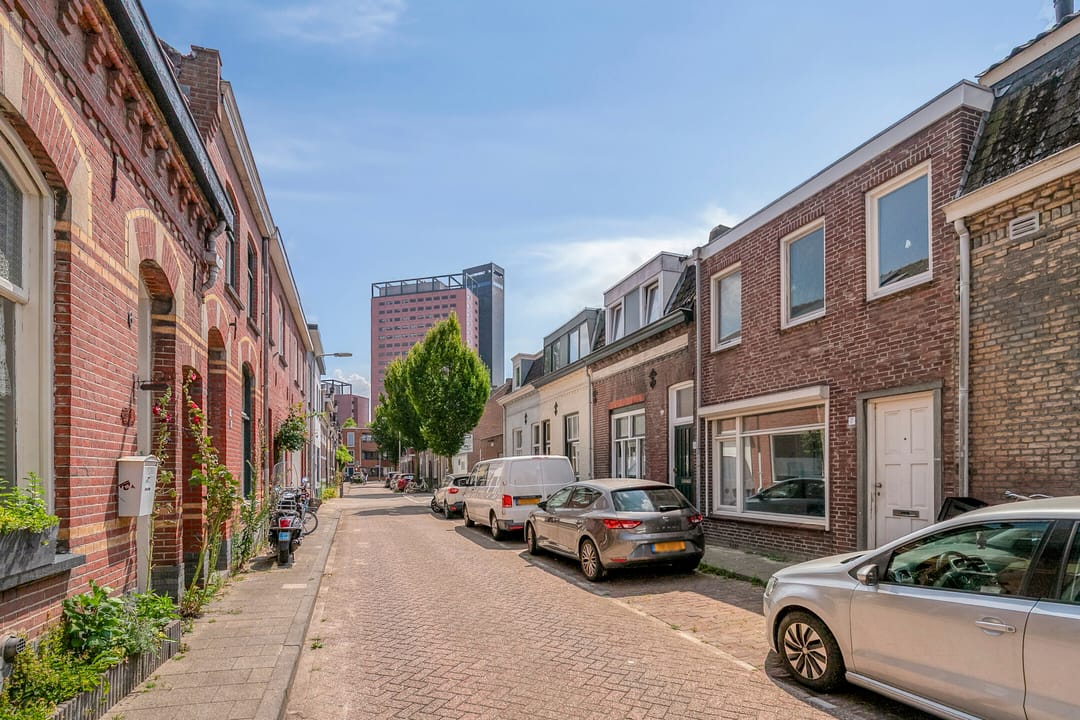 Foto 43 van Goudenregenstraat 7