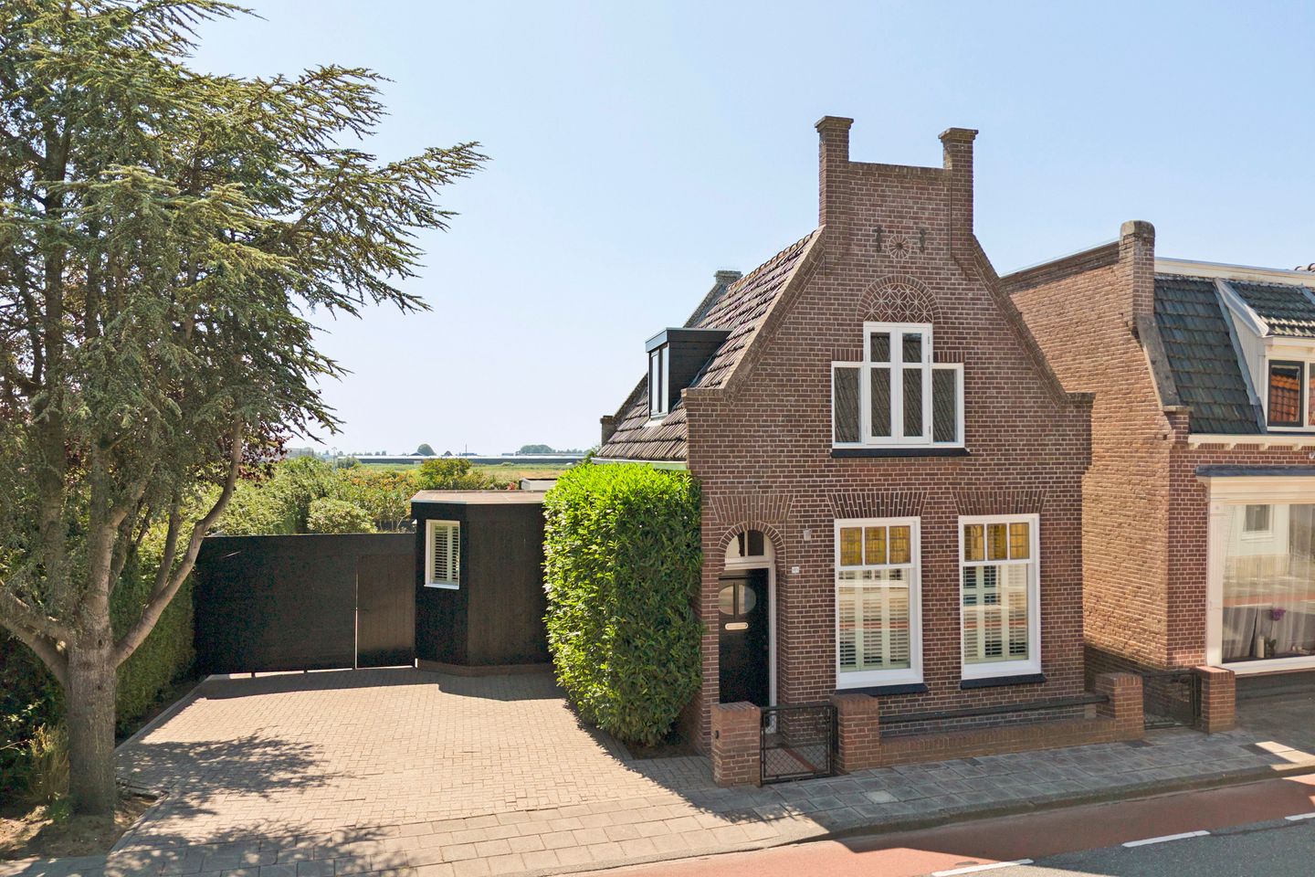 Foto 1 van Westeinde 185
