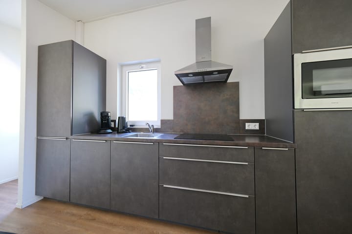 Vrijstaande woning te koop: Roekelseweg 48R10, Wekerom