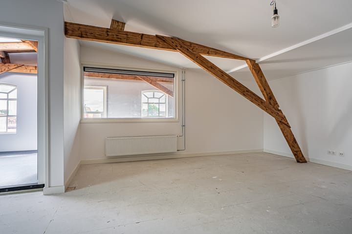 Appartement te huur: Burgemeester Schönfeldplein 5C, Winschoten
