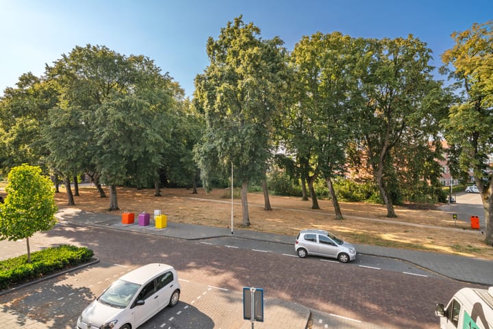 Appartement te koop: Doctor Schaepmanlaan 27, Roosendaal
