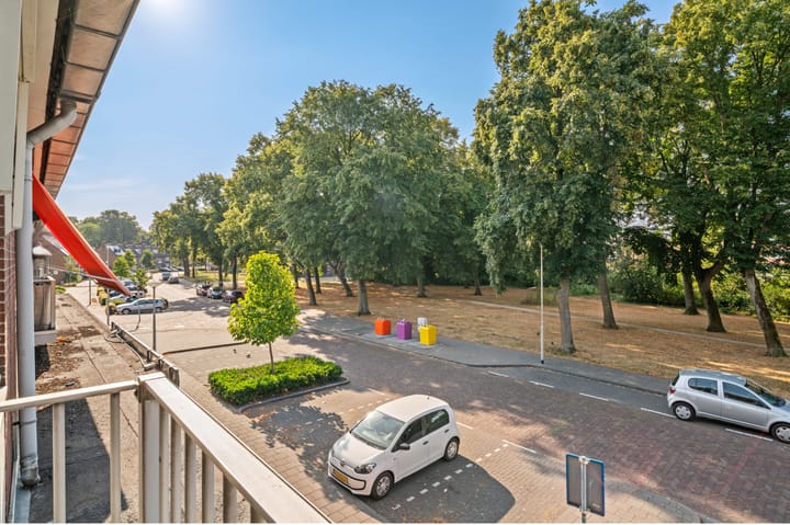 Appartement te koop: Doctor Schaepmanlaan 27, Roosendaal