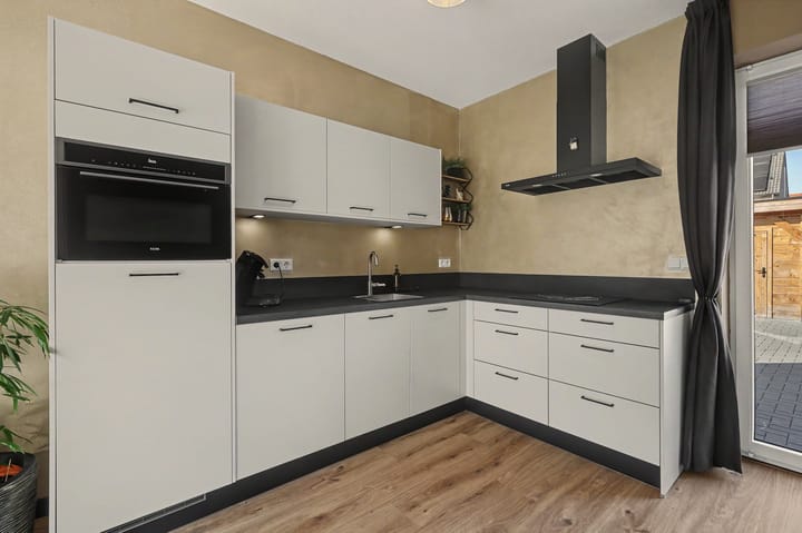 Hoekwoning te koop: Hoofdstraat 18F, Oirlo