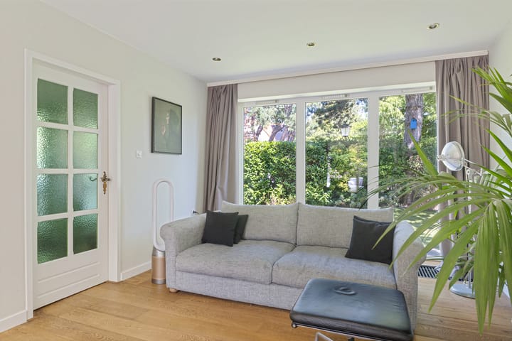 Vrijstaande woning te koop: Julianaweg 22, Zandvoort