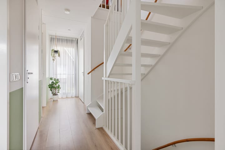 Tussenwoning te koop: Sambalweg 13, Utrecht