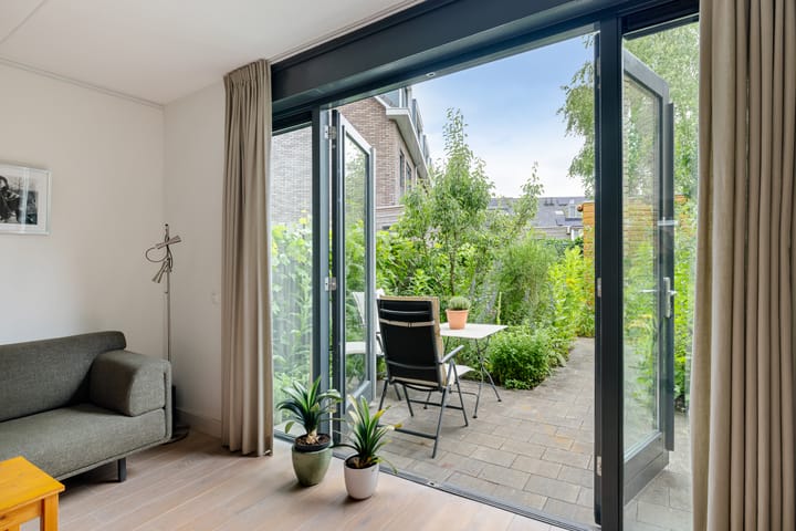 Tussenwoning te koop: Sambalweg 13, Utrecht