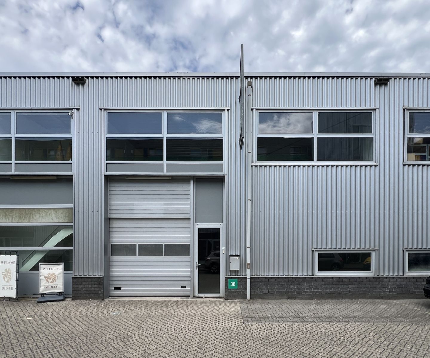 View photo 1 of Gelreweg 38