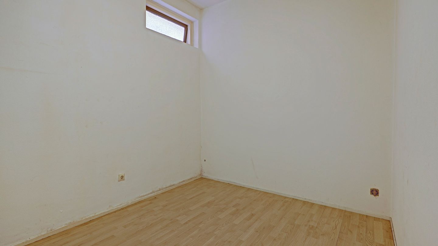 Photo 10 of Bornsestraat 64