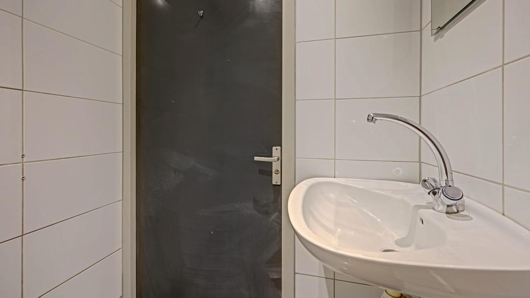 Photo 13 of Bornsestraat 64