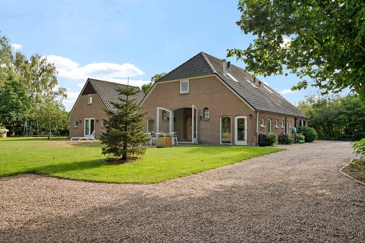 Vrijstaande woning te koop: Heidepolweg 4, Vorden