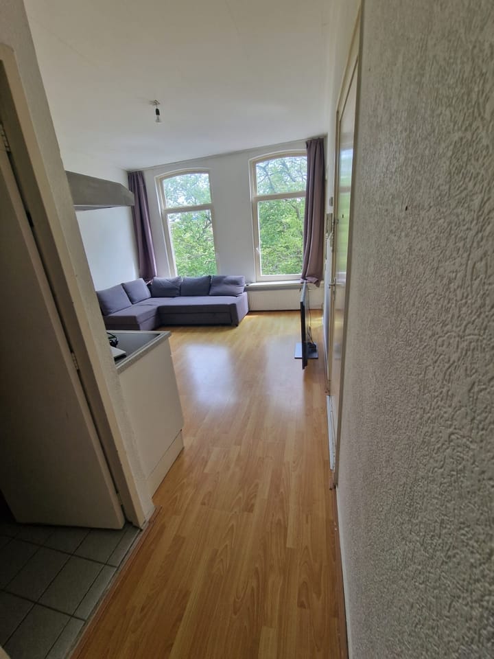 Studio te koop: Spinozastraat 37G, Amsterdam