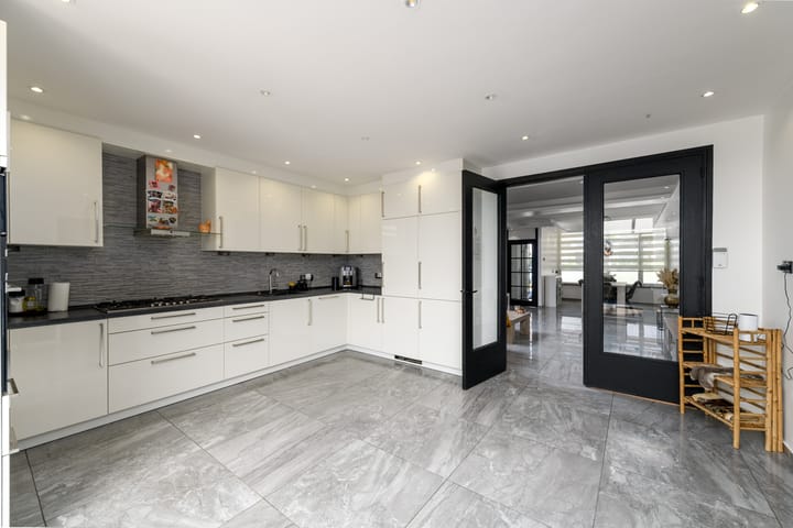 Hoekwoning te koop: Lepelaarstraat 66, Heerenveen
