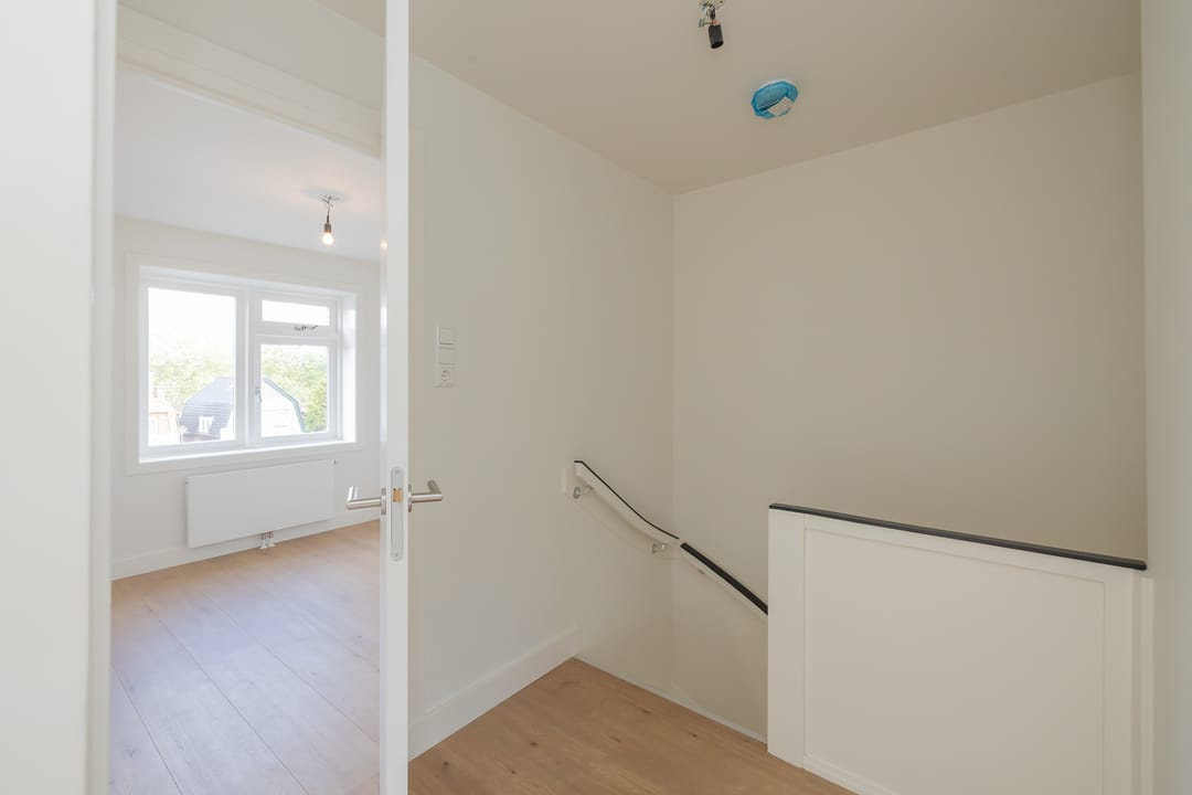 Photo 28 of Dokter De Liefdestraat 12