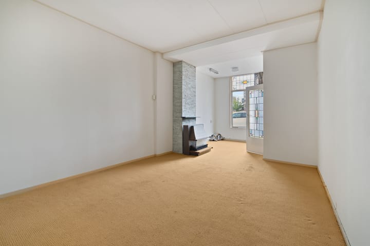 Hoekwoning te koop: Oranje Plantage 11, Delft
