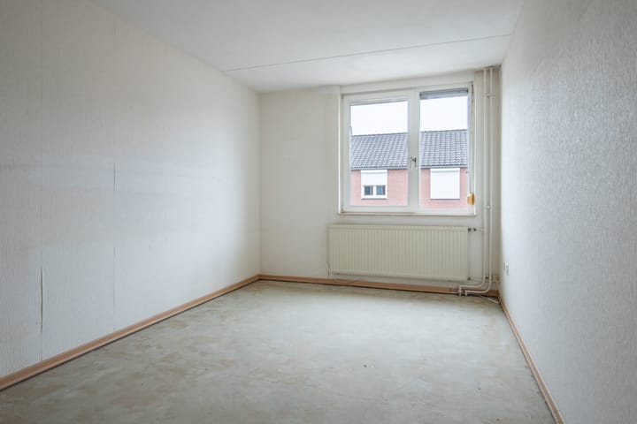 Twee-onder-één-kap te koop: Vildershof 4, Geleen