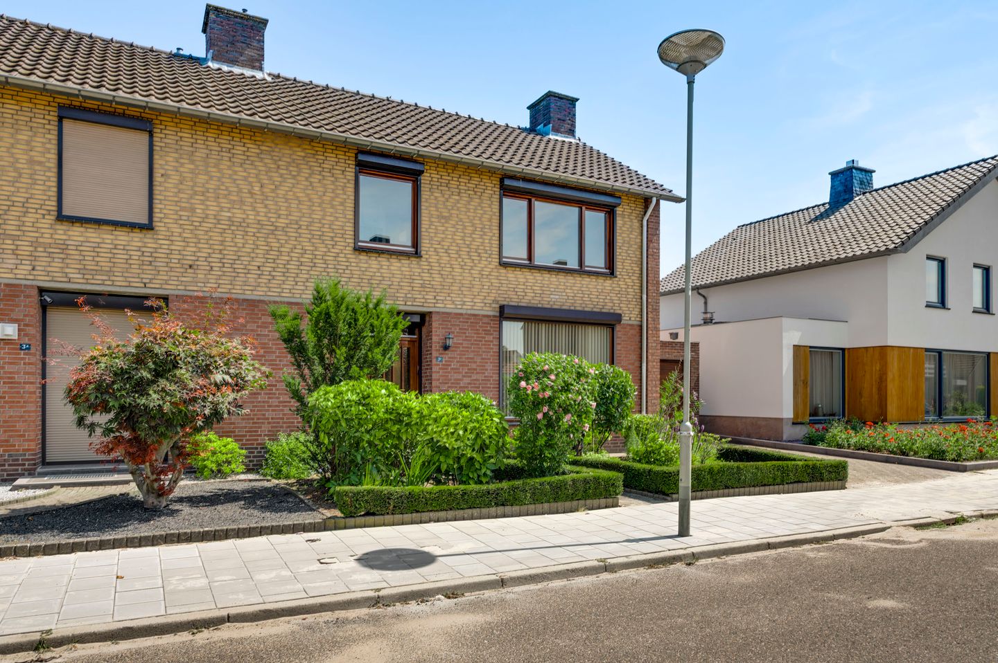 Photo 49 of Burg. van Udenstraat 3-B