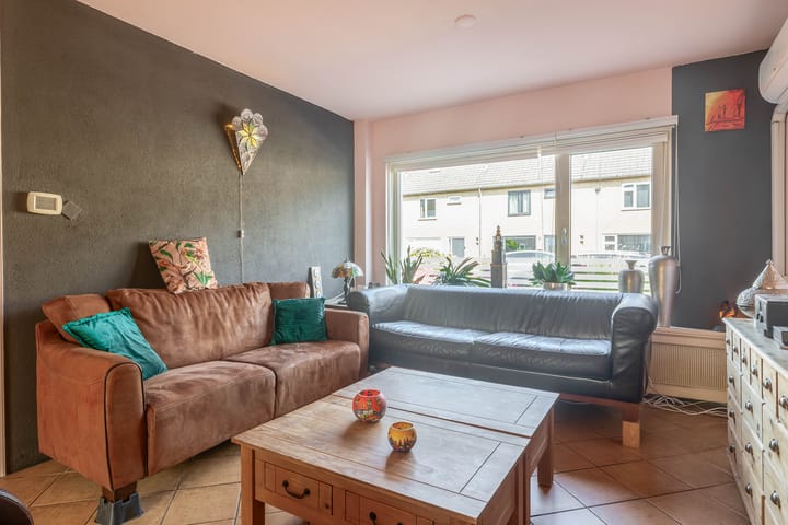 Tussenwoning te koop: Voorstekamp 28, Stadskanaal