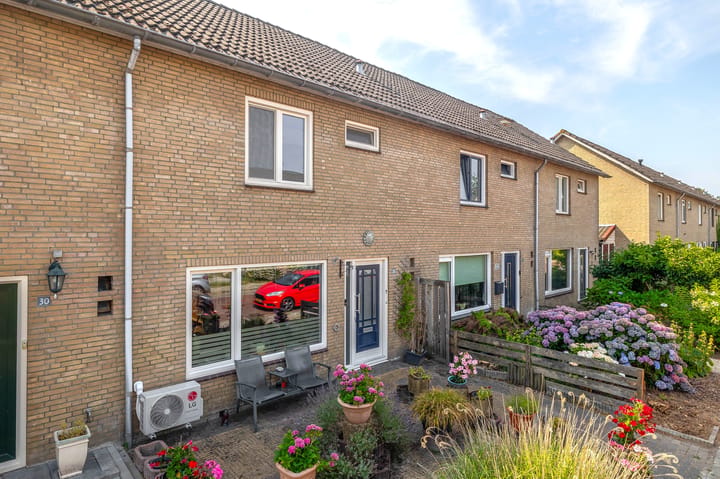 Tussenwoning te koop: Voorstekamp 28, Stadskanaal