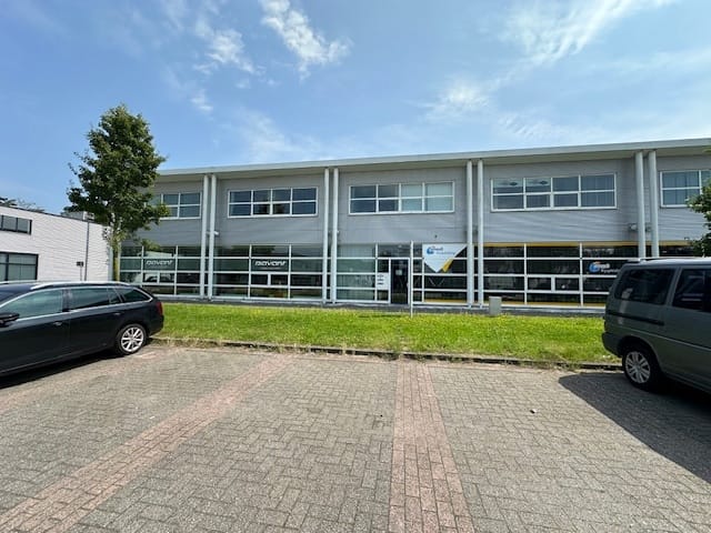 Bekijk foto 5 van Manitobadreef 11