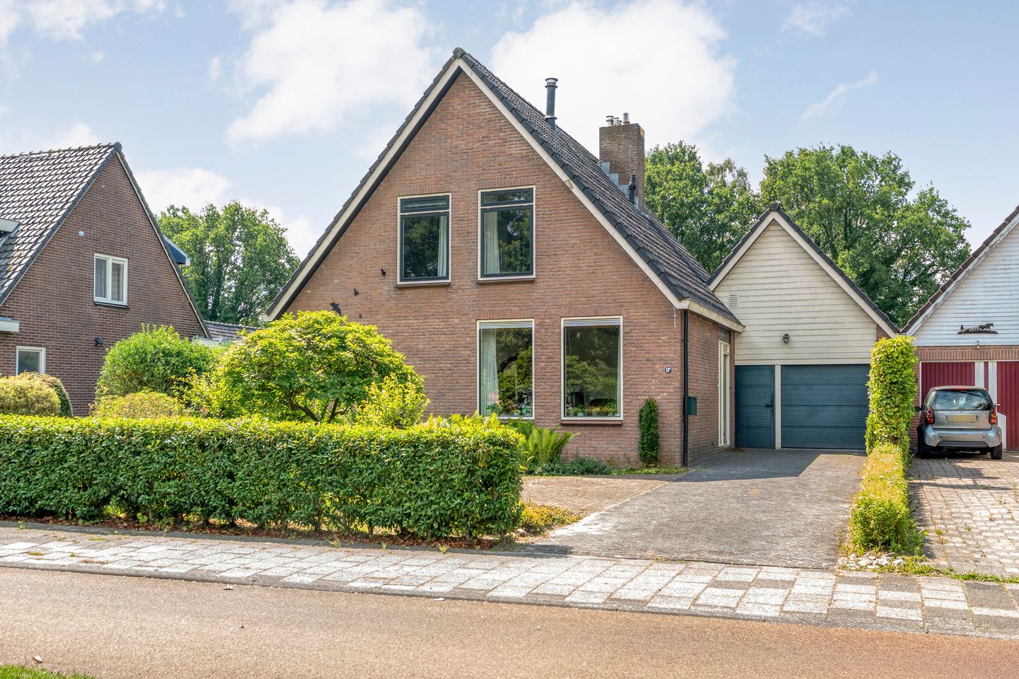 Foto 1 van De Vos van Steenwijklaan 58-A