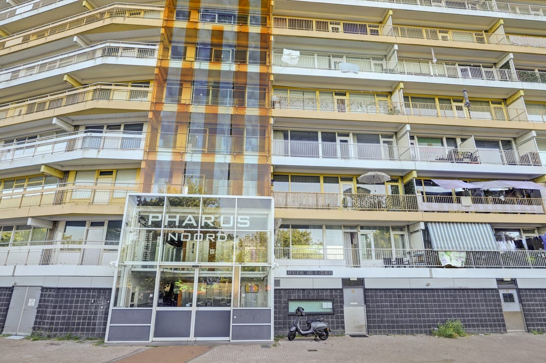 Foto 1 van Pharus 71