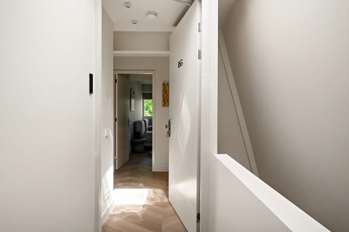Studio te huur: Jan van Nassaustraat 16G, 'S-Gravenhage
