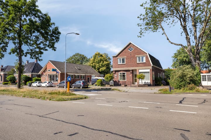 Vrijstaande woning te koop: Beneden Oosterdiep 219, Veendam
