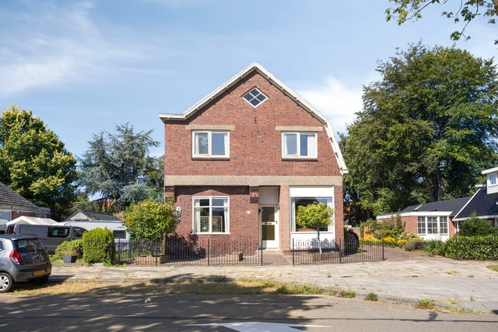 Vrijstaande woning te koop: Beneden Oosterdiep 219, Veendam