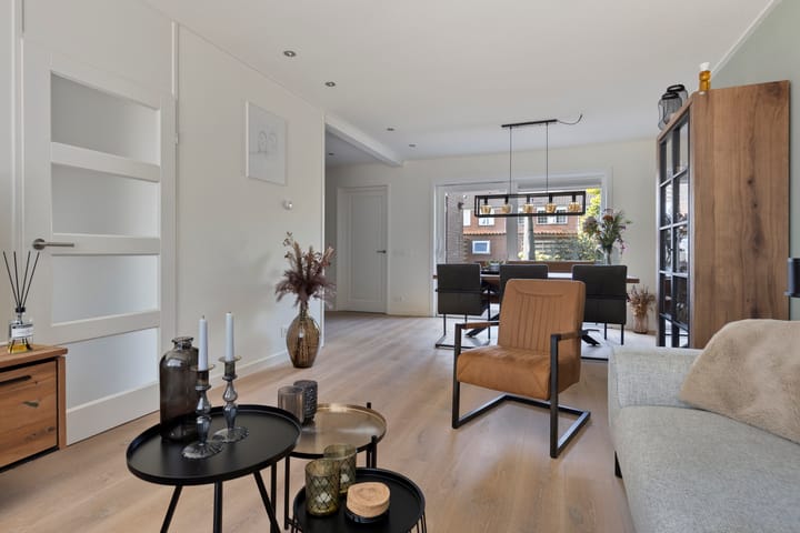 Tussenwoning te koop: Singelweg 117, Axel