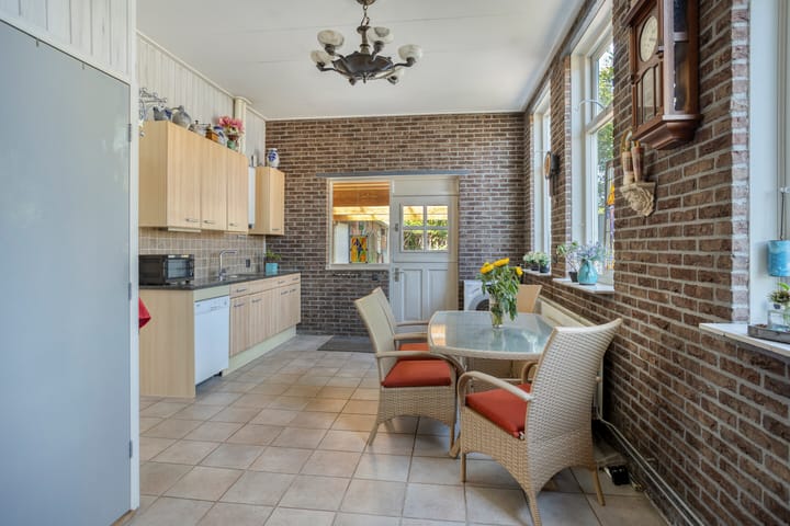 Vrijstaande woning te koop: Beneden Oosterdiep 219, Veendam
