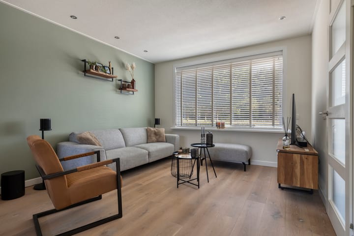 Tussenwoning te koop: Singelweg 117, Axel