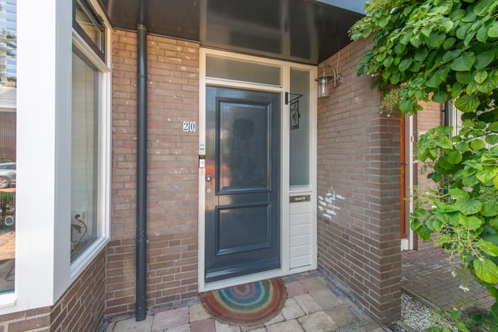 Tussenwoning te koop: Kosterijstraat 20, Ursem (Gem. Koggenland)