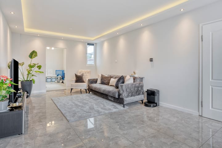 Hoekwoning te koop: Piet Heinstraat 2, Zevenaar