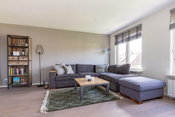 Appartement te koop: Clusiusstraat 152, Lisse