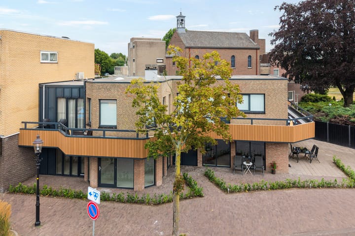 Appartement te koop: Bernard Leurinkstraat 31, Losser