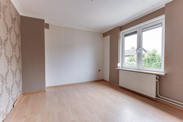 Twee-onder-één-kap te koop: Hoordstraat 37, Nieuwstadt