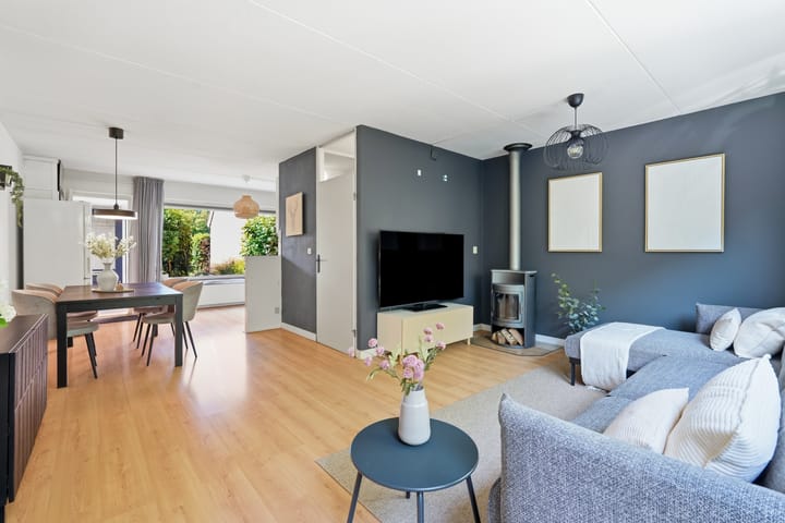 Hoekwoning te koop: Lindholm 255, Hoofddorp