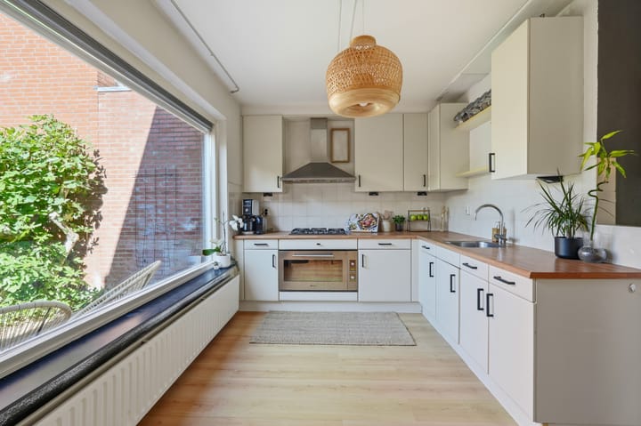 Hoekwoning te koop: Lindholm 255, Hoofddorp