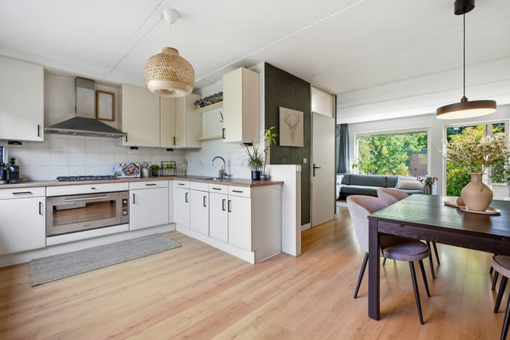 Hoekwoning te koop: Lindholm 255, Hoofddorp