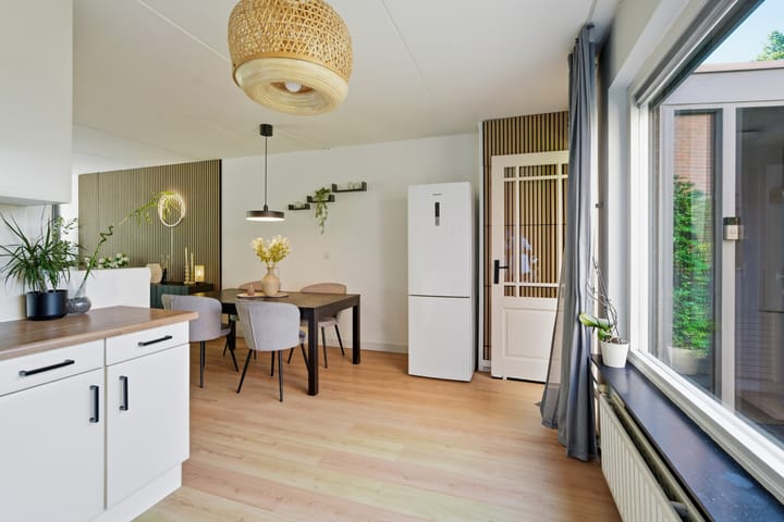 Hoekwoning te koop: Lindholm 255, Hoofddorp