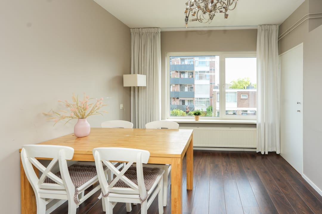 Photo 13 of Heidevenstraat 133