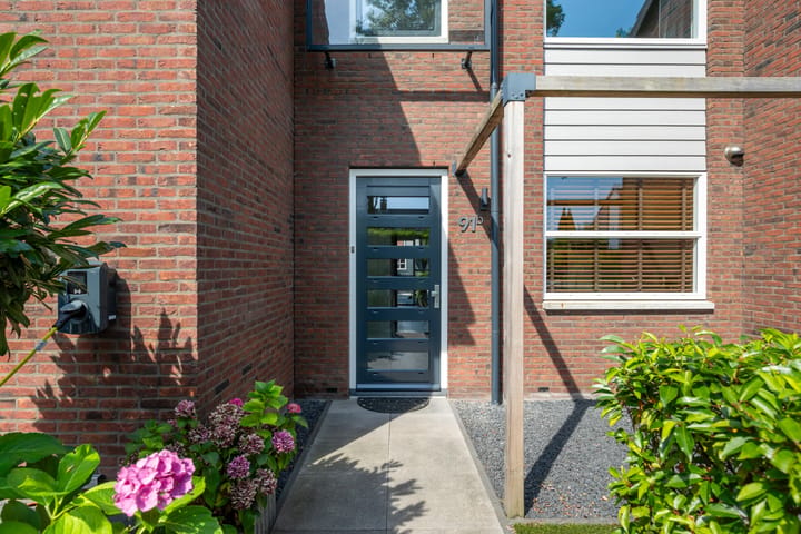 Tussenwoning te koop: Rijksstraatweg 91B, Dordrecht