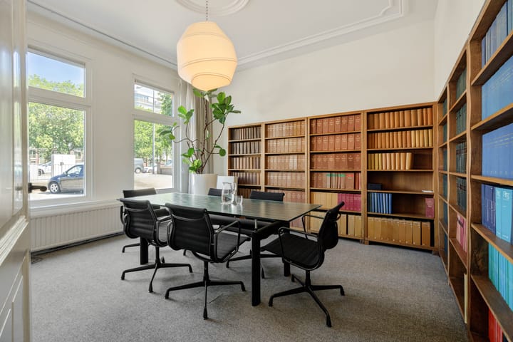Tussenwoning te koop: Kanaaldijk N.W. 89, Helmond