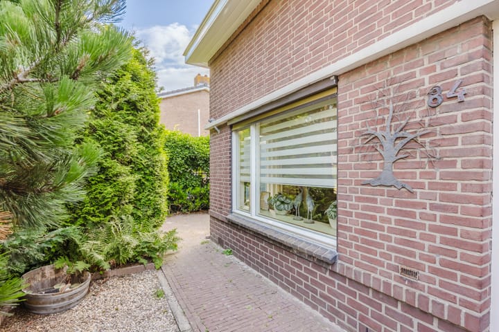 Twee-onder-één-kap te koop: Kleine Haarsekade 84, Gorinchem