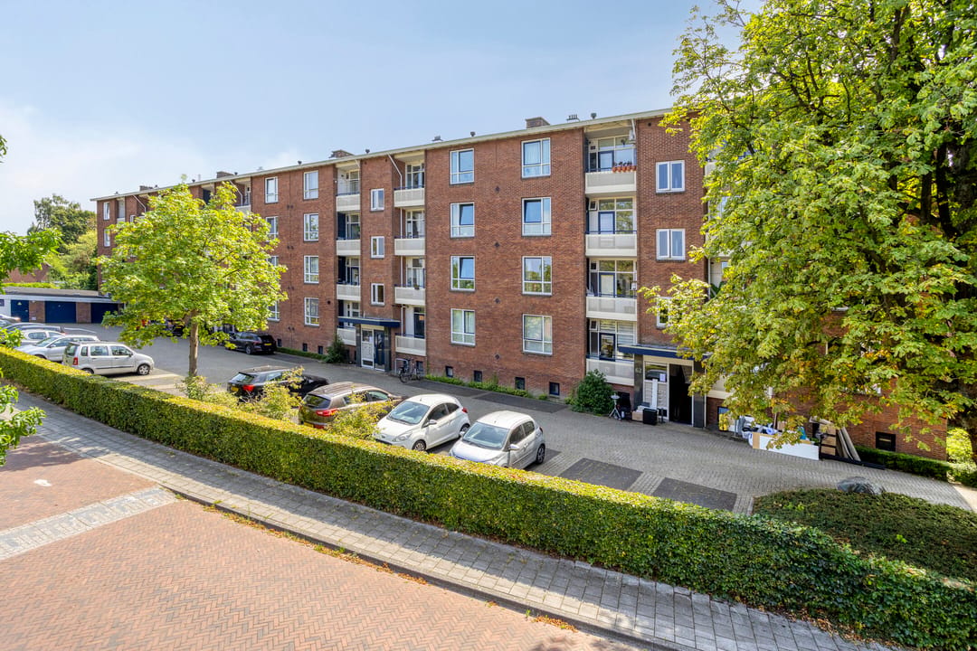 Photo 7 of Van Musschenbroekstraat 66-1