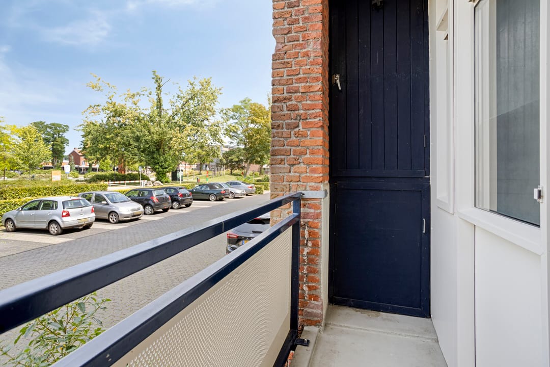 Photo 17 of Van Musschenbroekstraat 66-1